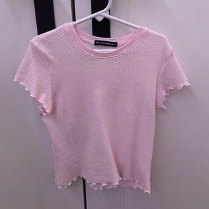 Brandy Melville Pink lettuce trim tshirt